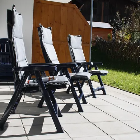 In Near Lift Apartment