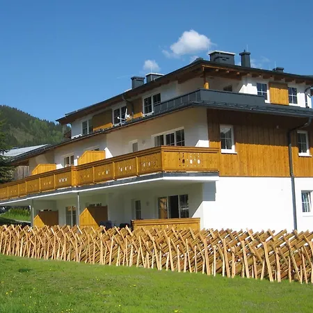 In Near Lift Апартаменты *