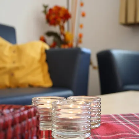 In Near Lift Apartment